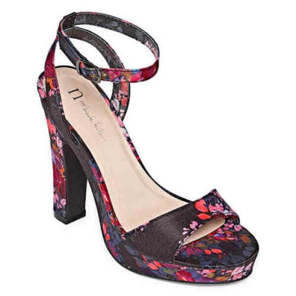NWOT N by Nicole Miller SZ: 8.5 Floral Pumps